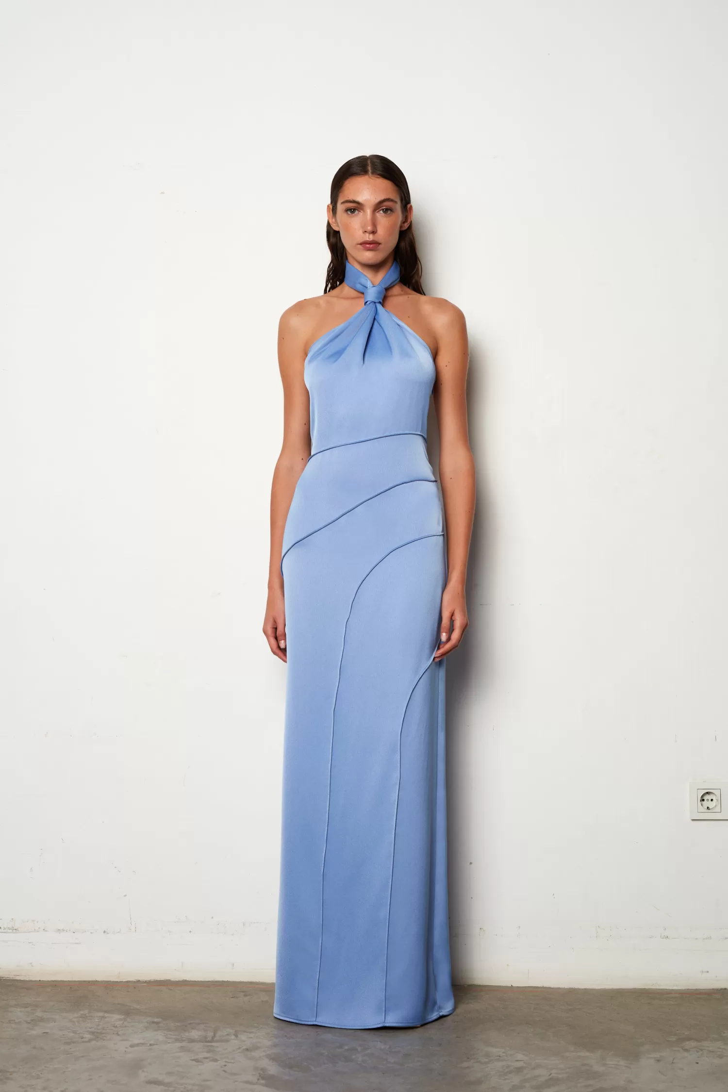 Hot Merce - Knotted Halterneck Maxi Dress Resort 24 | Dresses